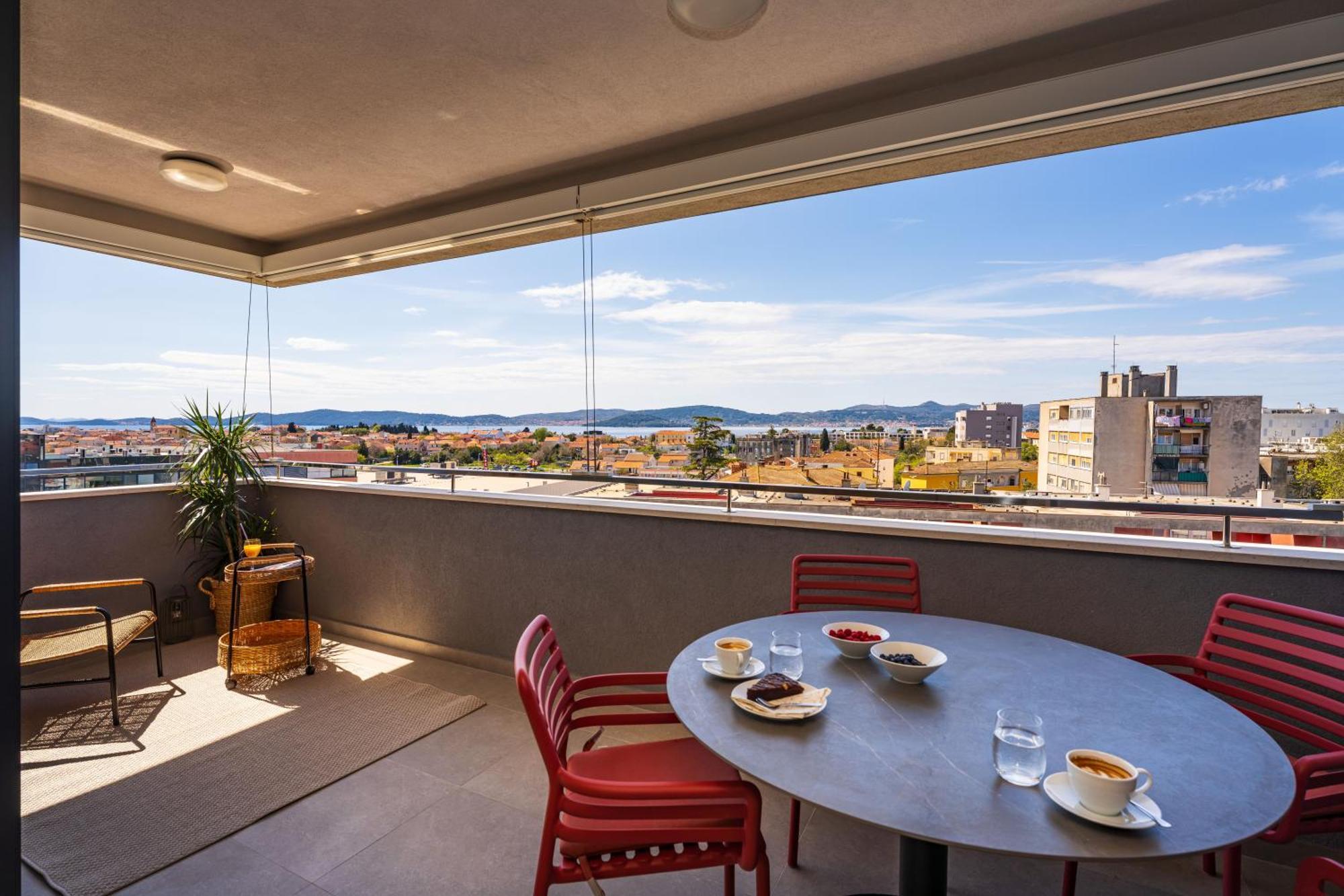 Apartment D-apartment - With Garage And Balcony Zadar